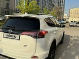 Toyota RAV4 2016 годаүшін11 000 000 тг. в Алматы – фото 4