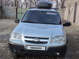 Chevrolet Niva 2011 года за 2 700 000 тг. в Тараз – фото 3