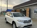 Toyota Highlander 2012 года за 9 700 000 тг. в Аральск