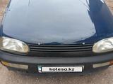 Volkswagen Golf 1995 годаfor1 600 000 тг. в Каскелен – фото 2