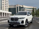 BMW X7 2021 года за 37 500 000 тг. в Астана – фото 2