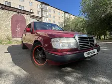 Mercedes-Benz E-Class, 1992
