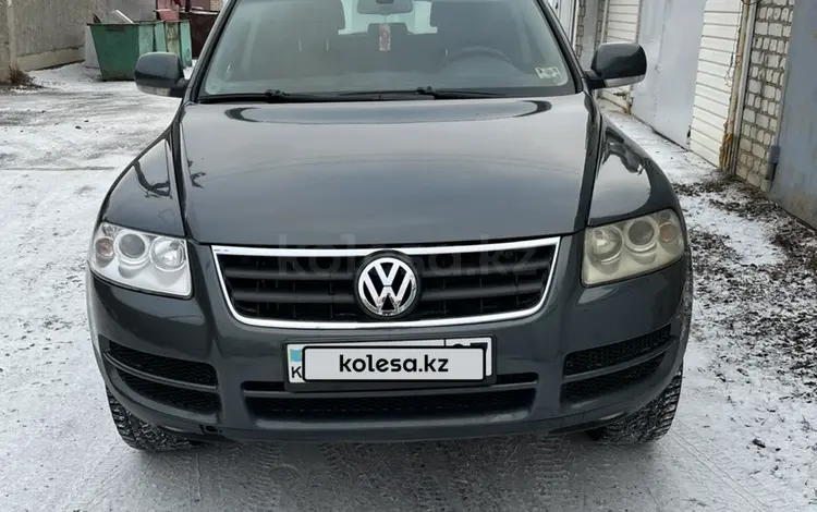 Volkswagen Touareg 2005 годаүшін5 000 000 тг. в Аксай