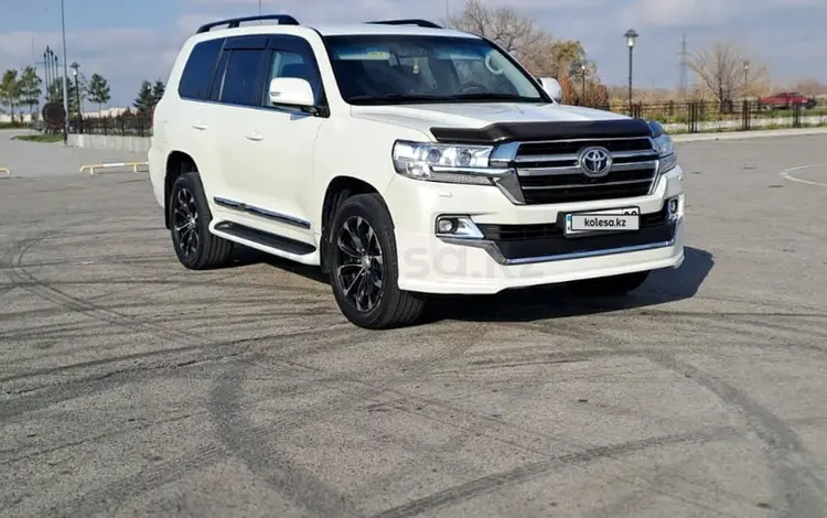 Toyota Land Cruiser 2015 года за 29 000 000 тг. в Алматы