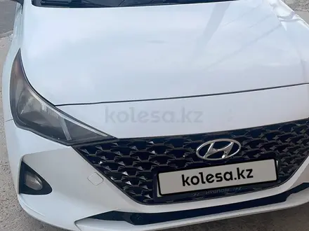 Hyundai Accent 2020 года за 6 500 000 тг. в Шымкент – фото 3