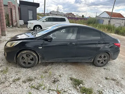 Hyundai Solaris 2011 года за 2 600 000 тг. в Астана – фото 3