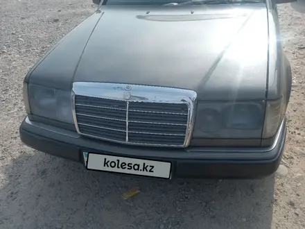 Mercedes-Benz E 200 1989 года за 1 350 222 тг. в Шымкент