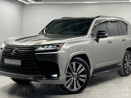 Lexus LX 600 Luxury 2022 года за 69 000 000 тг. в Алматы