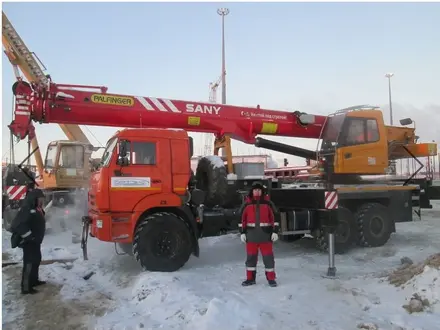 Автокран 25 тонн в Атырау