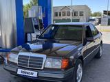 Mercedes-Benz E 280 1993 годаүшін2 190 000 тг. в Туркестан