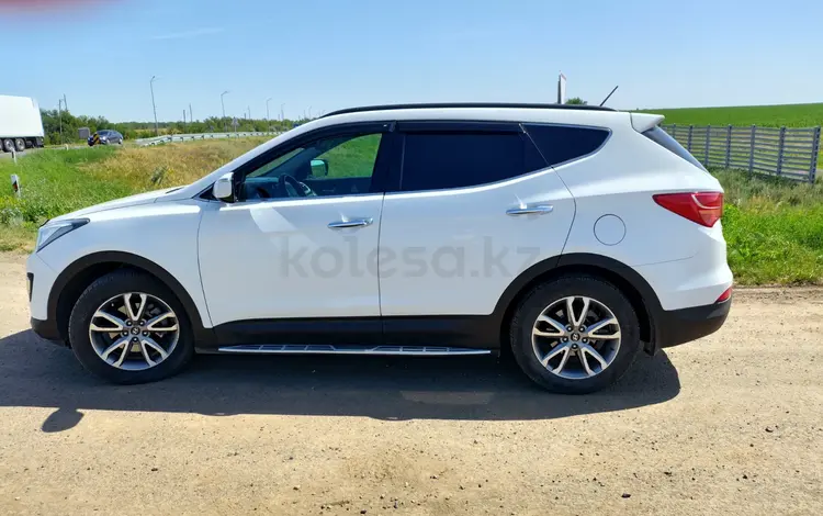 Hyundai Santa Fe 2013 года за 6 900 000 тг. в Уральск