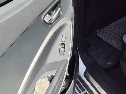Hyundai Santa Fe 2013 года за 6 900 000 тг. в Уральск – фото 6