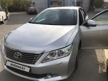 Toyota Camry 2012 годаүшін10 300 000 тг. в Семей – фото 2