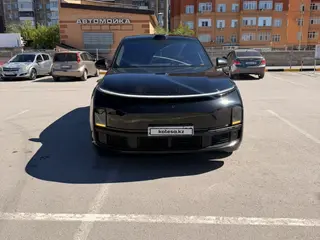 Li L9