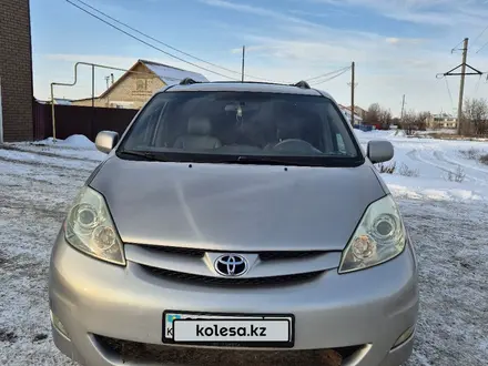 Toyota Sienna 2006 года за 7 800 000 тг. в Уральск – фото 2