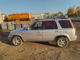 Honda CR-V 2001 годаүшін2 500 000 тг. в Актобе – фото 2