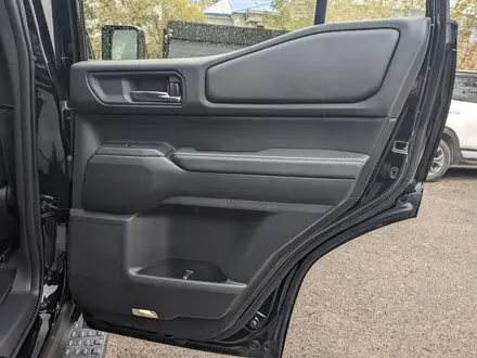 Toyota Land Cruiser Prado 2025 года за 33 295 000 тг. в Караганда – фото 25