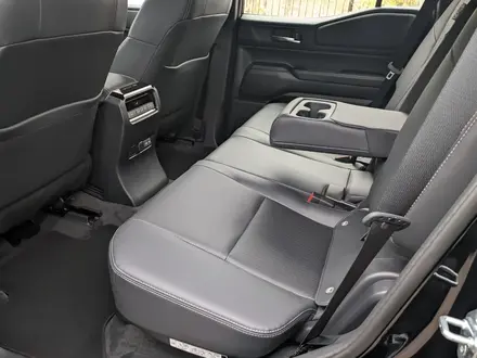 Toyota Land Cruiser Prado 2025 года за 33 295 000 тг. в Караганда – фото 23