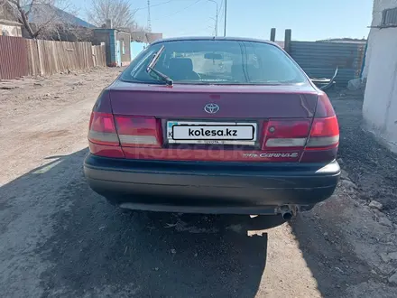 Toyota Carina E 1995 года за 2 100 000 тг. в Балхаш