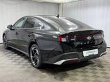 Hyundai Sonata Active 2024 года за 13 899 000 тг. в Алматы – фото 2