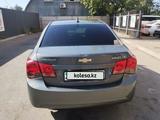 Chevrolet Cruze 2011 года за 3 000 000 тг. в Алматы – фото 2