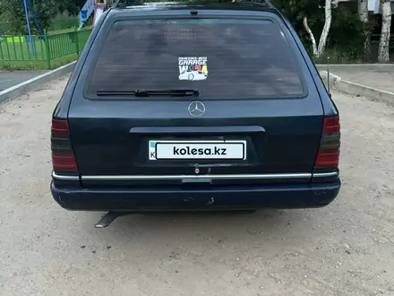 Mercedes-Benz E 280 1996 года за 2 800 000 тг. в Астана – фото 4