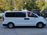 Hyundai Starex 2015 годаfor11 500 000 тг. в Алматы – фото 4