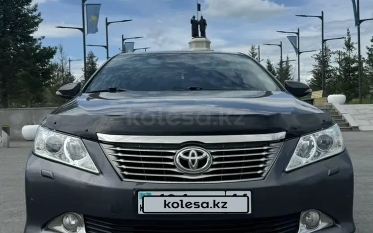 Toyota Camry 2013 годаfor9 800 000 тг. в Усть-Каменогорск