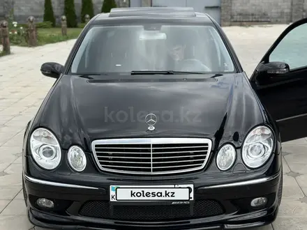 Mercedes-Benz E 55 AMG 2003 года за 12 000 000 тг. в Алматы – фото 14