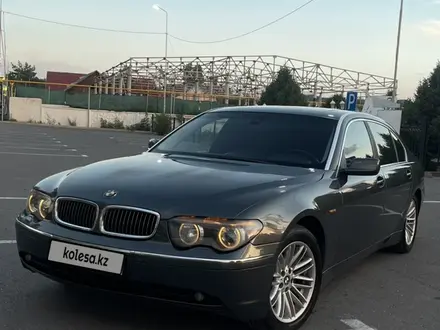 BMW 735 2002 года за 4 300 000 тг. в Алматы