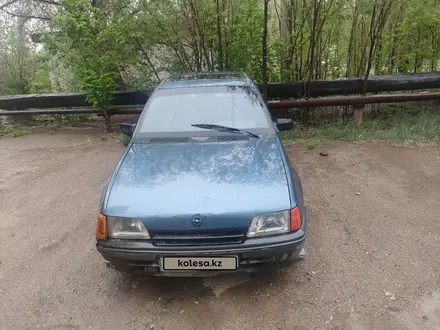 Opel Kadett 1989 года за 160 000 тг. в Караганда