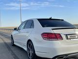 Mercedes-Benz E 250 2011 годаfor7 200 000 тг. в Актау – фото 4