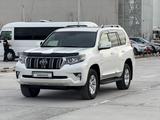 Toyota Land Cruiser Prado 2022 года за 25 500 000 тг. в Туркестан – фото 2