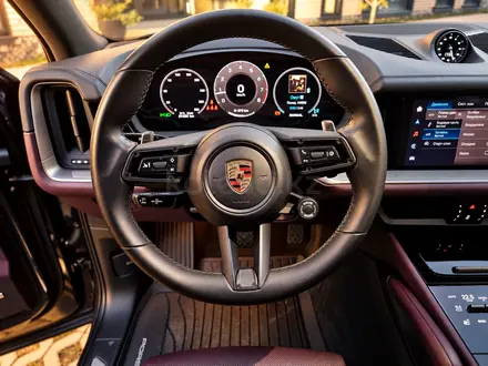 Porsche Cayenne 2023 года за 69 000 000 тг. в Алматы – фото 13