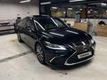 Lexus ES 300h 2018 года за 13 900 000 тг. в Алматы – фото 2