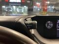 Lexus ES 300h 2018 года за 13 900 000 тг. в Алматы – фото 26
