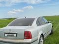 Volkswagen Passat 1997 года за 2 200 000 тг. в Атырау – фото 4