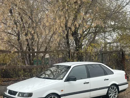 Volkswagen Passat 1994 года за 2 550 000 тг. в Караганда – фото 4