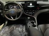 Toyota Camry 2023 года за 17 500 000 тг. в Караганда – фото 5