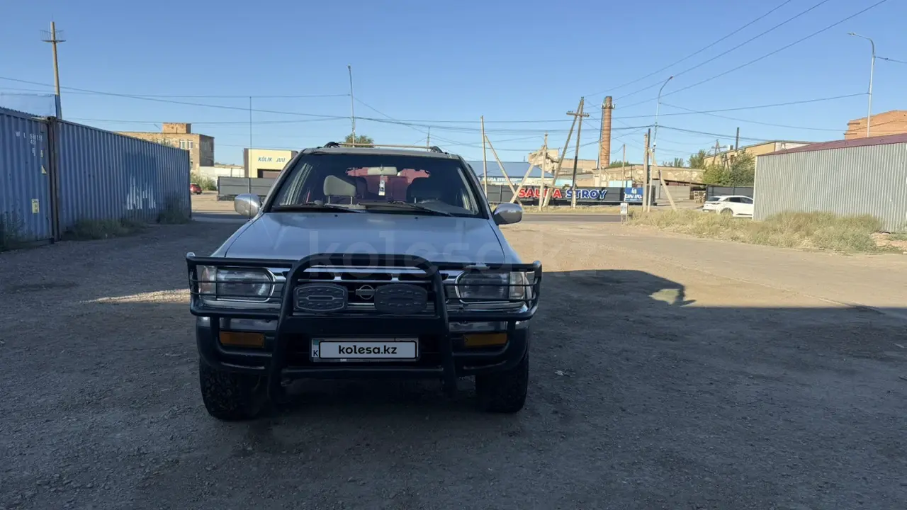 Nissan Pathfinder, 1998