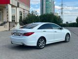 Hyundai Sonata 2011 года за 5 200 000 тг. в Актобе – фото 3