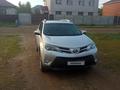 Toyota RAV4 2015 года за 9 500 000 тг. в Актобе