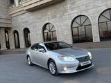 Lexus ES 300h 2013 года за 13 000 000 тг. в Шымкент