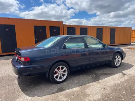 Toyota Camry 1998 года за 2 600 000 тг. в Астана – фото 4