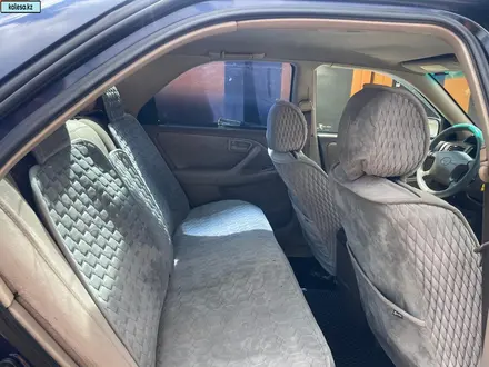 Toyota Camry 1998 года за 2 600 000 тг. в Астана – фото 8
