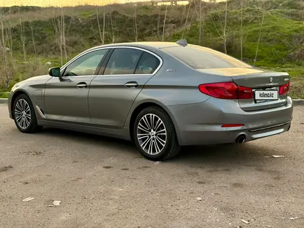 BMW 530 2018 года за 15 000 000 тг. в Алматы – фото 9
