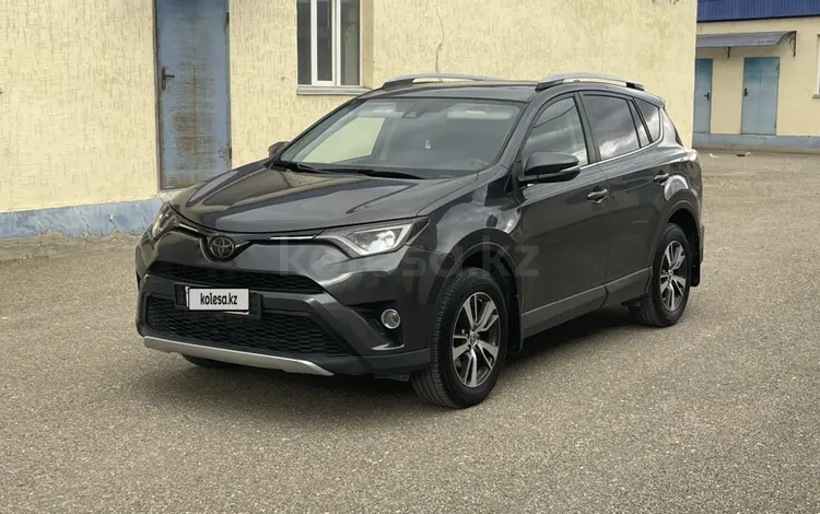 Toyota RAV4 2017 годаүшін7 700 000 тг. в Актау