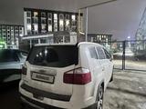 Chevrolet Orlando 2013 года за 4 800 000 тг. в Алматы – фото 2