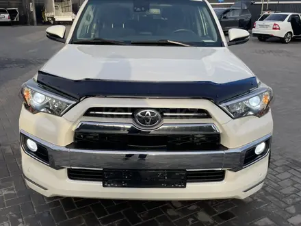 Toyota 4Runner 2020 года за 23 000 000 тг. в Алматы – фото 2