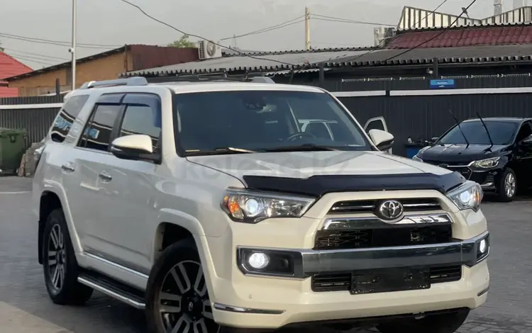 Toyota 4Runner 2020 года за 23 000 000 тг. в Алматы